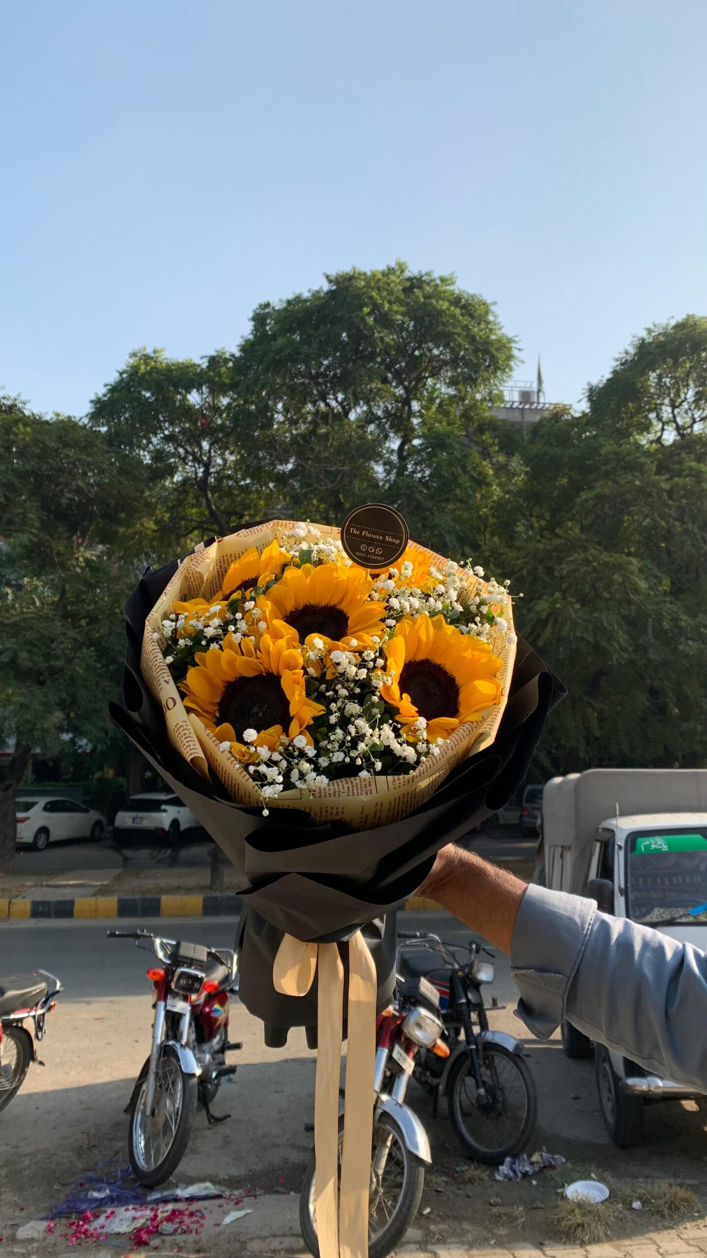 Sun Flower Awesome BOUQUTE